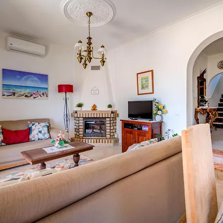 Villa Mario - Swimming Pool - Wifi - By Bedzy
