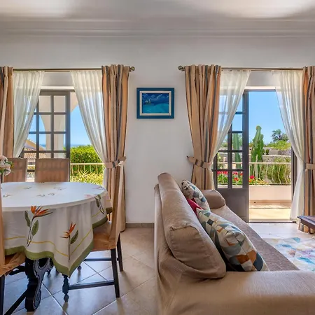 Villa Mario - Swimming Pool - Wifi - By Bedzy *