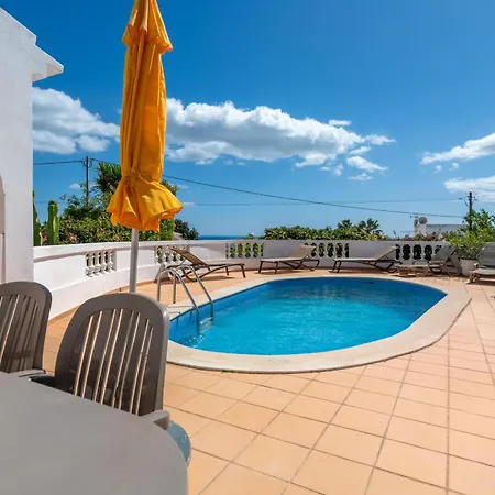 Mario - Swimming Pool - Wifi - By Bedzy Villa *