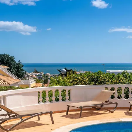 Mario - Swimming Pool - Wifi - By Bedzy Villa