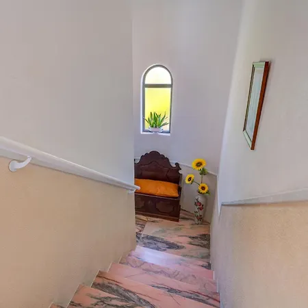 Mario - Swimming Pool - Wifi - By Bedzy Villa